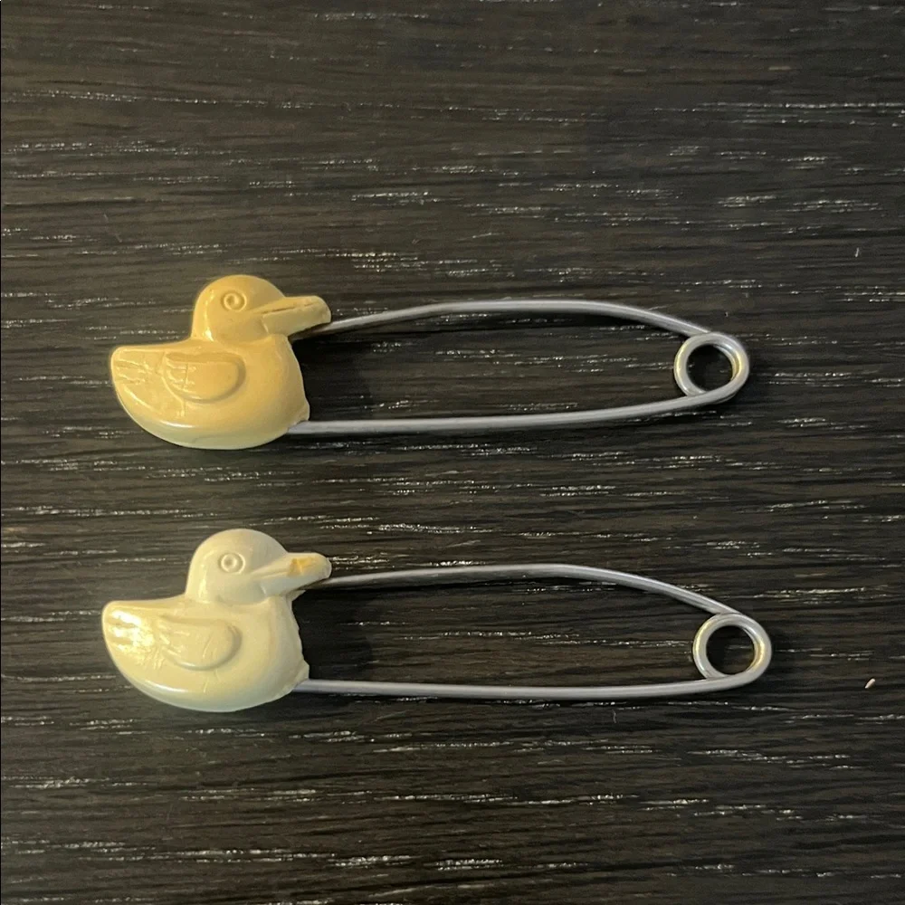 Vintage Cream and Yellow Duck Cloth Diaper Pin Set Of 2 EUC Made In Japan